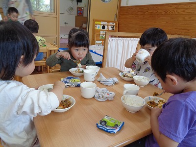 給食